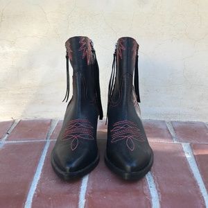 NWOB Sam Edelman Kaitlyn Cowboy Boots